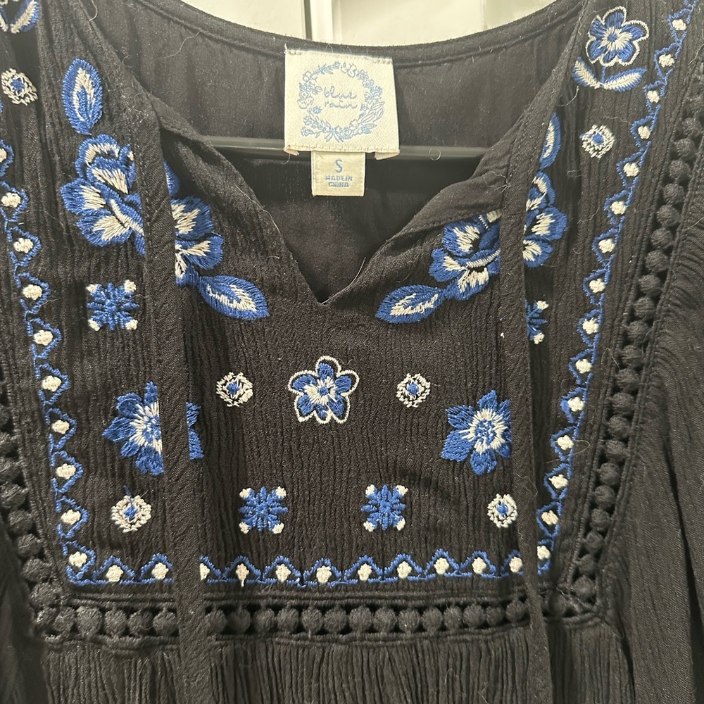 Black dress w floral design